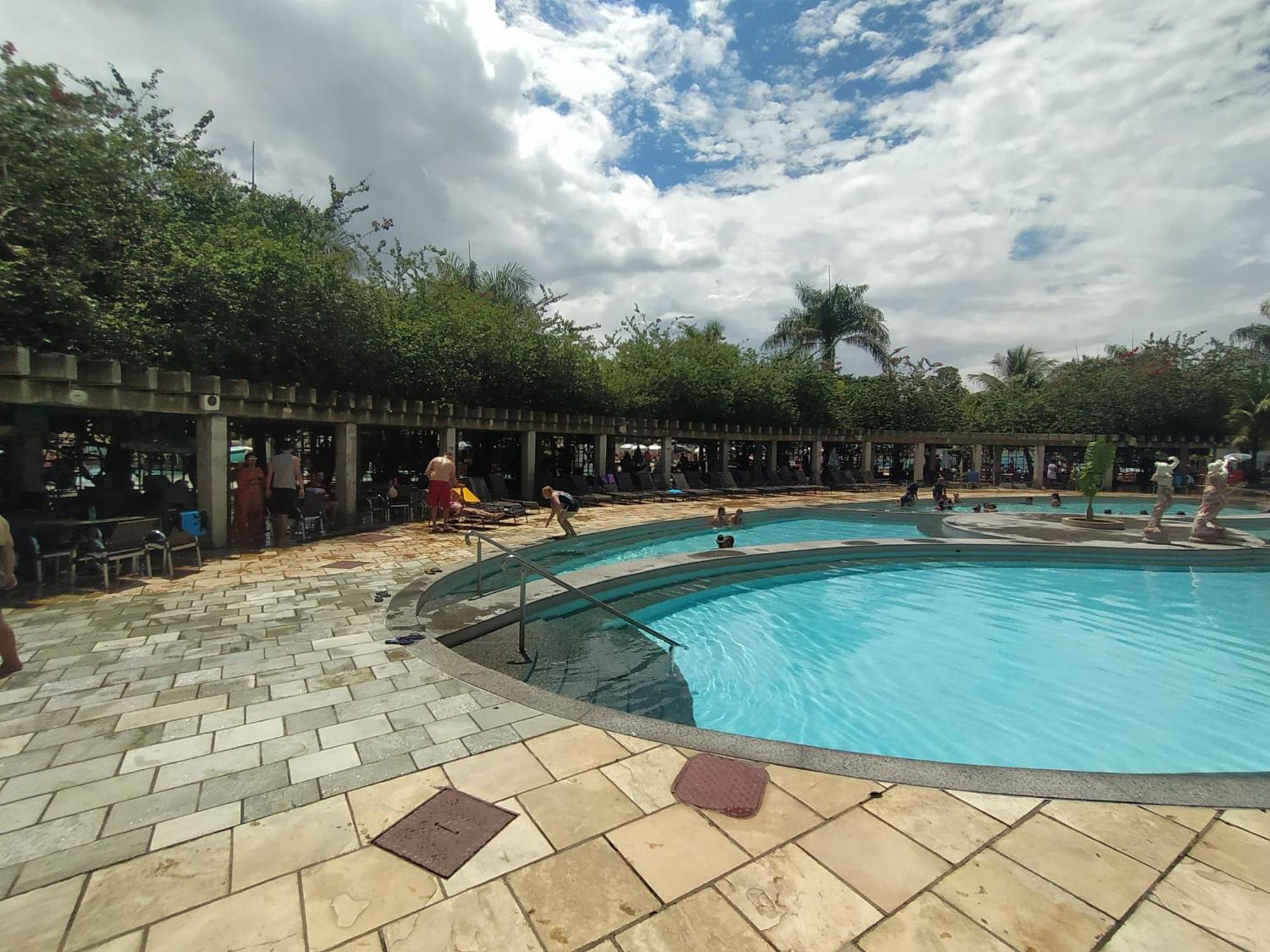 Lacqua Diroma, Mais Parque Acquatico Com Piscina De Ondas Caldas Novas Ngoại thất bức ảnh